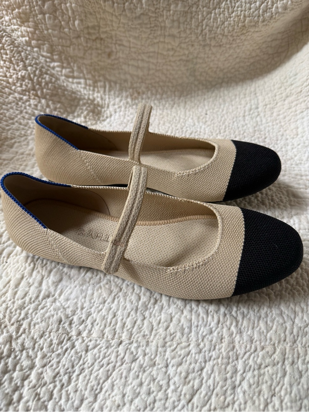 Rothy’s Mary Jane Flats Beige Black Cap Toe Knit Women’s Size 7
